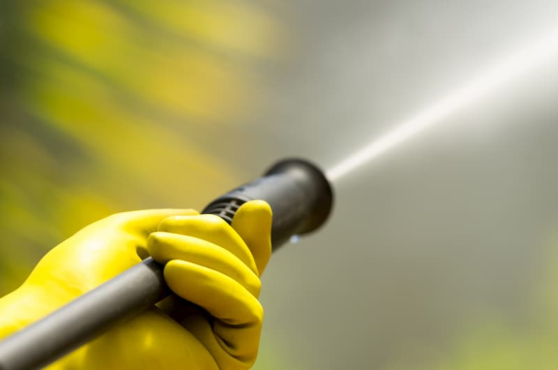How Commercial Pressure Washing Benefits Your Business